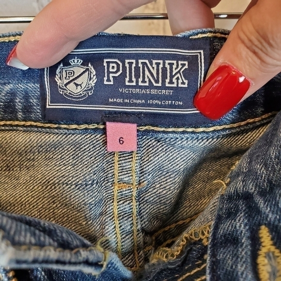 VICTORIA'S Secret Pink Cut Off Denim Shorts sz. 6 - Picture 9 of 9